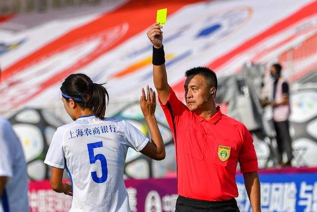 齐达内执教首战驶上胜利之路，法国1-0小胜土耳其